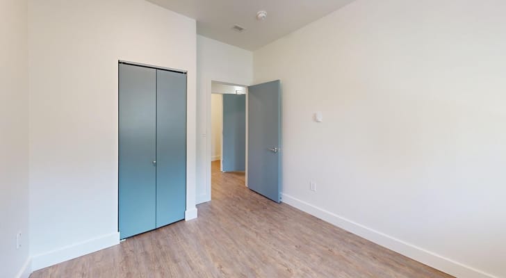 2 Bed