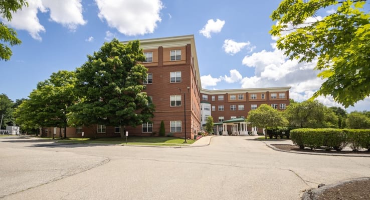 Exterior view of Wingate Residences on Blackstone Boulevard