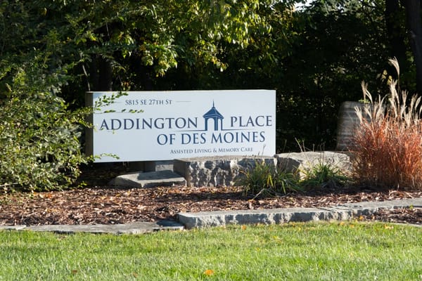Signage for Addington Place of Des Moines facility