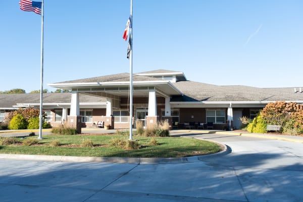 Exterior view of the Addington Place of Des Moines facility