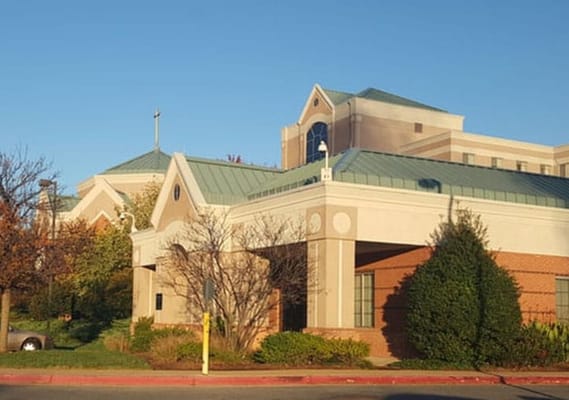 Exterior view of Carroll Manor Nursing & Rehab Center