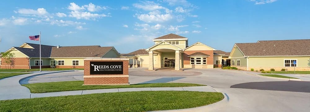 Exterior view of Reeds Cove assisted living facility