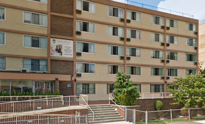 Exterior view of Amber Court of Brooklyn nursing home