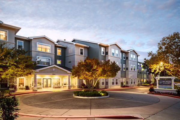 Exterior view of Ivy Park at San Jose at dusk