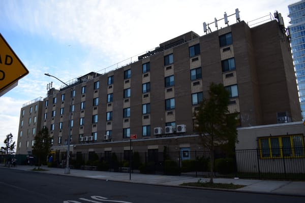 Exterior view of Oceanview Manor Home for Adults
