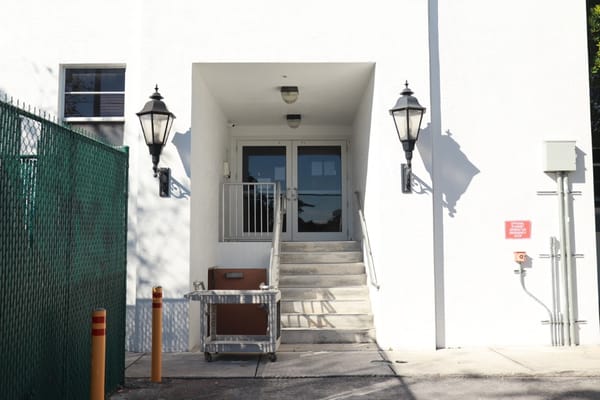 Entrance of the Floridean Nursing and Rehabilitation Center