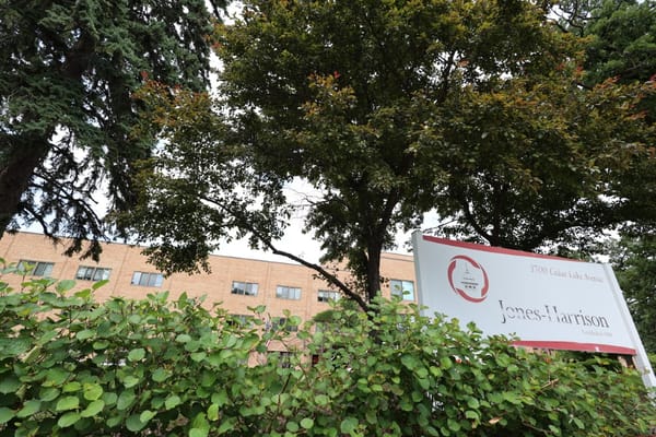 Signage in front of Jones-Harrison Senior Living