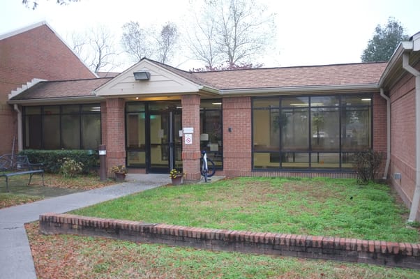 Exterior view of Knowles Assisted Living building entrance