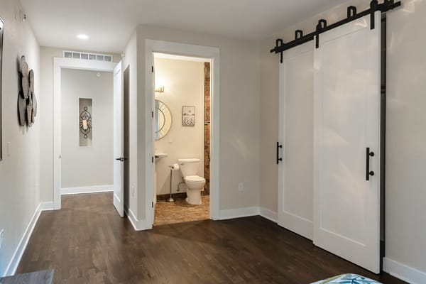 Interior view of a room with modern decor