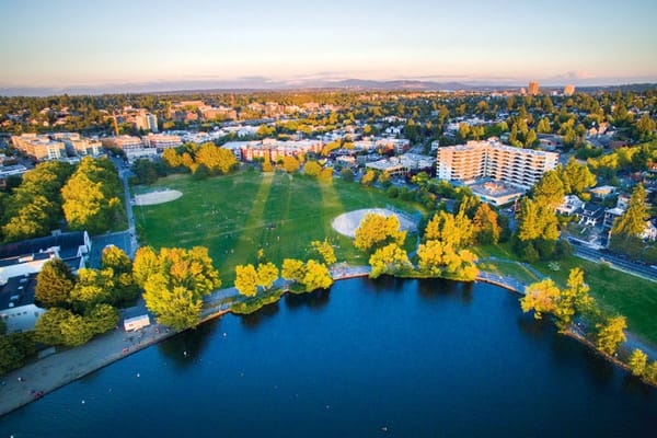 The Hearthstone at Green Lake