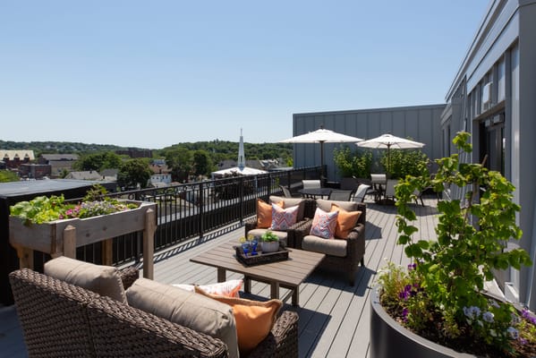 The Residence at Melrose Station