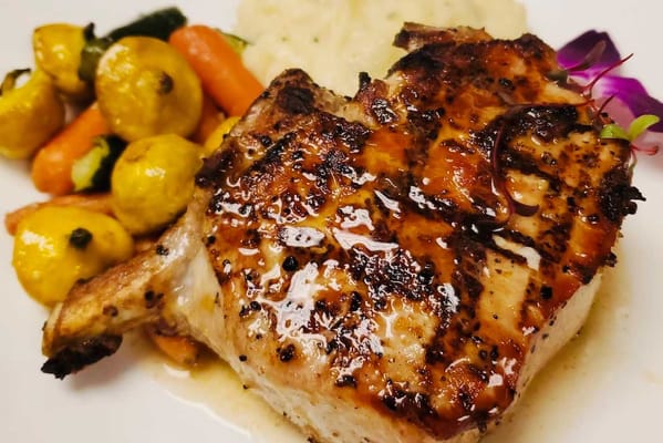 Waterstone at the Circle