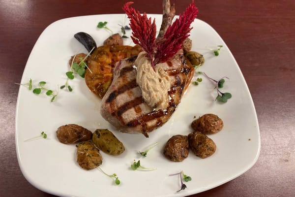 Waterstone at the Circle