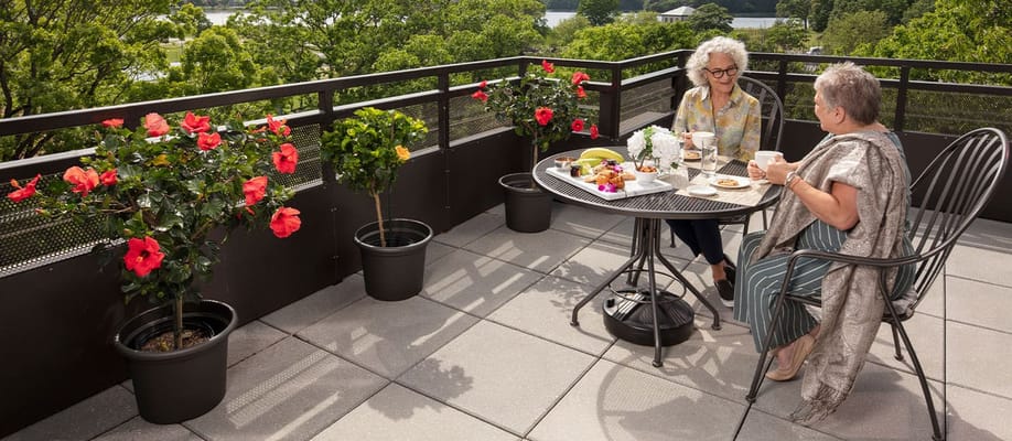 Waterstone at the Circle