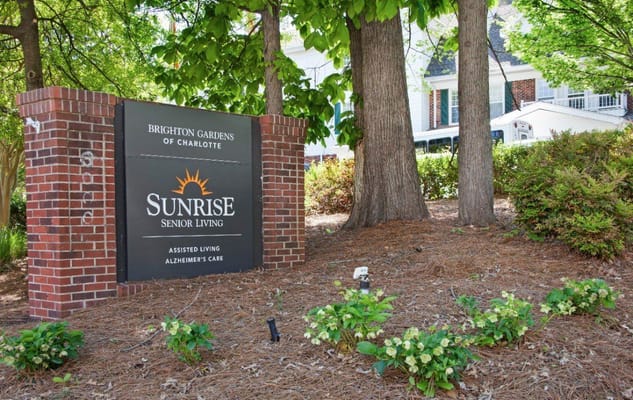 Signage for Brighton Gardens of Charlotte