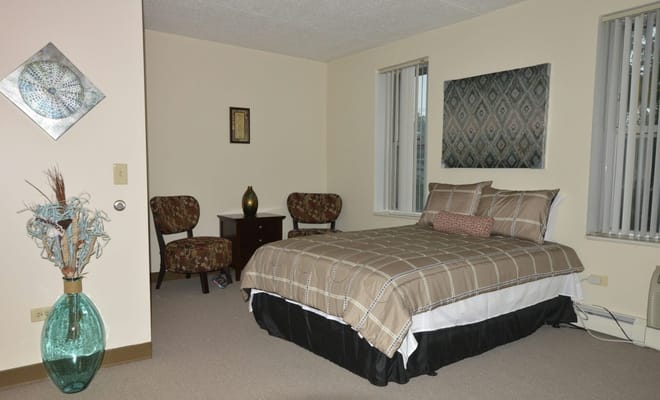 Comfortable, well-furnished private bedroom