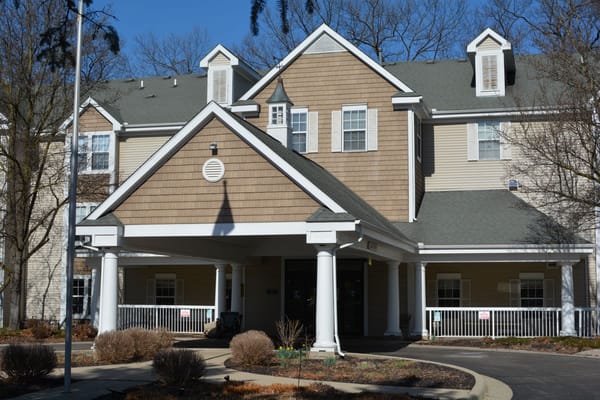 Exterior view of Baldwin House Senior Living