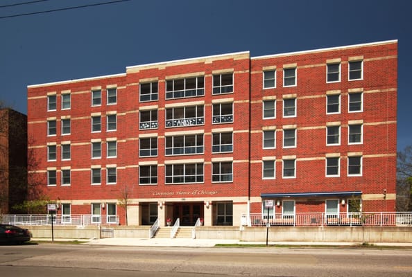 Exterior view of Covenant Home of Chicago building