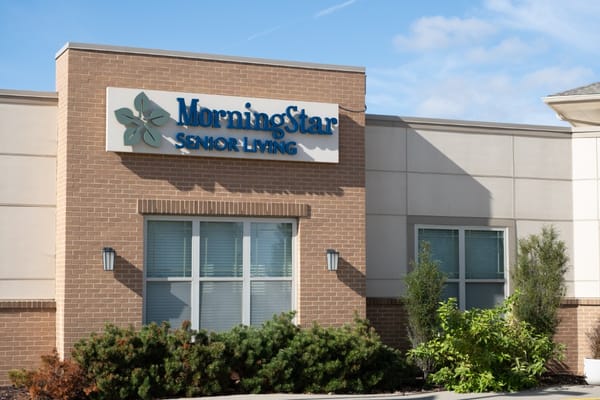 Exterior view of the MorningStar Senior Living facility