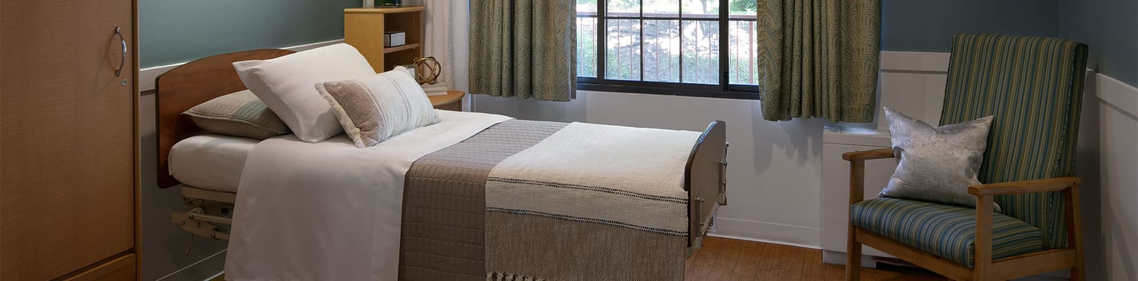 Cozy private resident room with comfortable furnishings