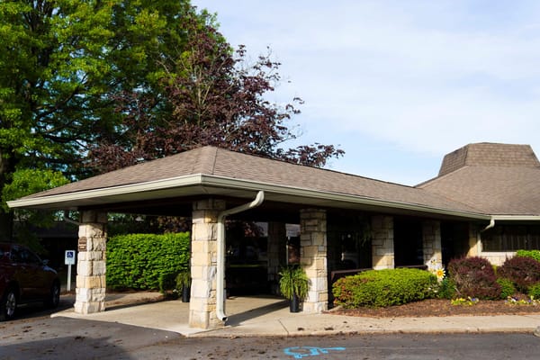 Entrance of Lexington Country Place with landscaping