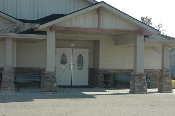 Entrance of the Copper Springs Meridian facility