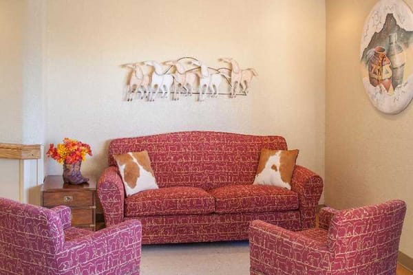 Cozy common area with seating and decorations