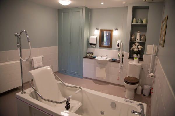 Well-equipped bathroom in a senior care facility