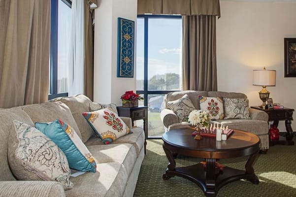 Cozy common area with comfortable seating