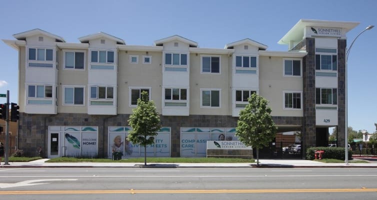 Exterior of Sonnet Hill Senior Living facility in San Jose, CA