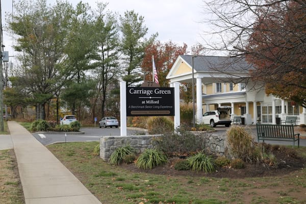 Entrance sign of Carriage Green at Milford