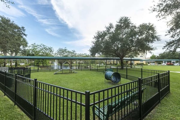 Aston Gardens at Parkland Commons