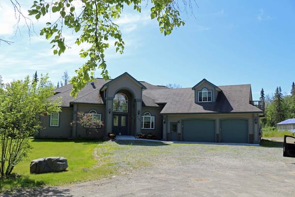 Exterior view of Joshua House Assisted Living facility