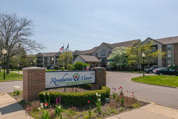 Exterior view of Rosehaven Manor Retirement Community