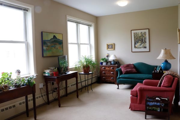 Cozy common area with plants and seating