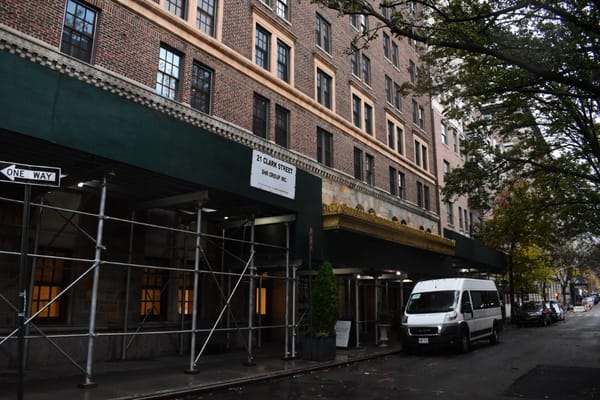 Exterior view of The Watermark at Brooklyn Heights