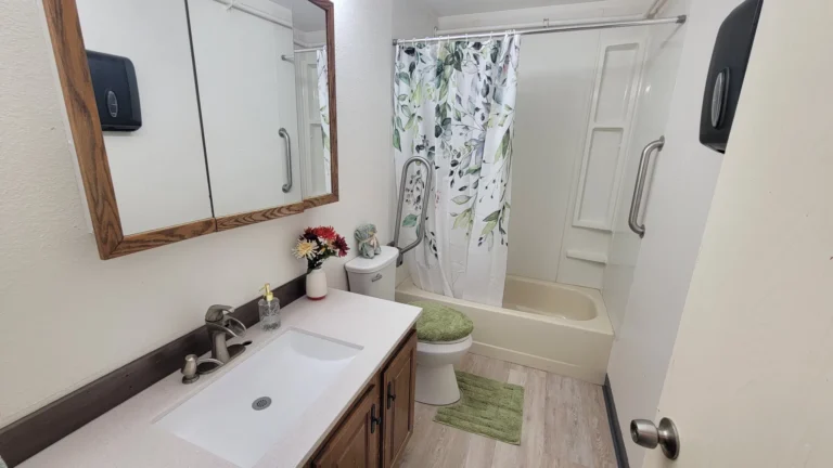 Arctic Rose Assisted Living Facility LLC