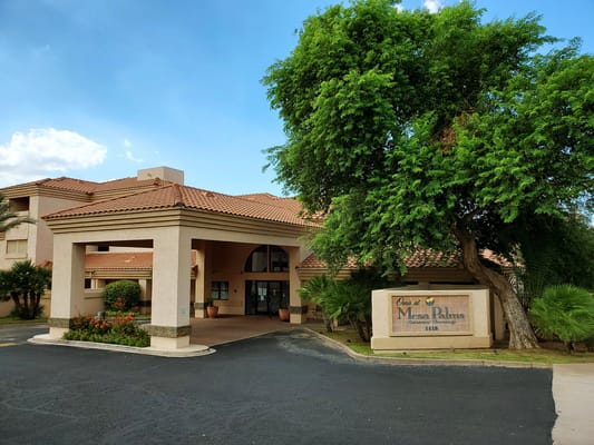 Exterior view of Oasis at Mesa Palms facility