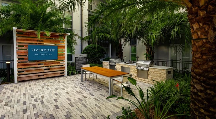 Overture Dr. Phillips 55+ Apartment Homes