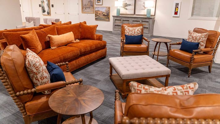 A cozy common area with comfortable seating