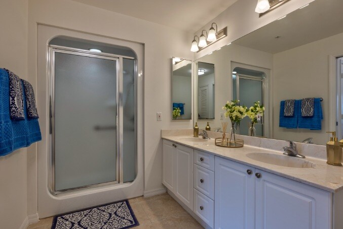 Aston Gardens at Parkland Commons