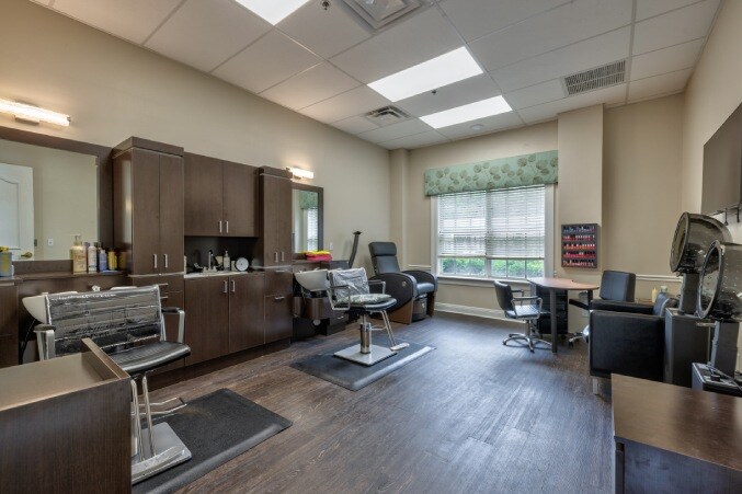 Aston Gardens at Parkland Commons