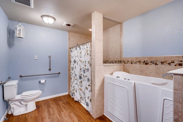 Rocky Mountain Assisted Living – Lakewood