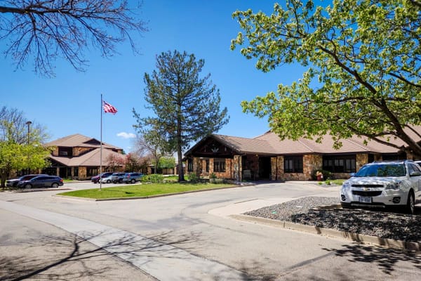 Exterior view of Collinwood Assisted Living facility