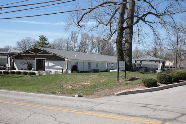 Exterior view of Creekside on Whipps Mill Road facility