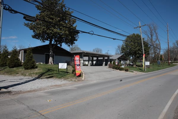 Exterior view of Creekside facility with entrance