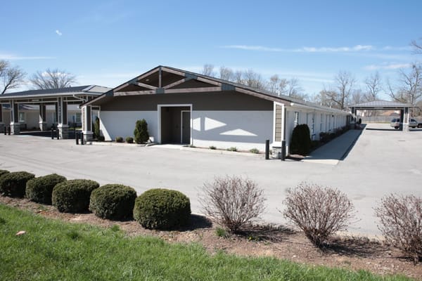 Exterior view of a senior living facility