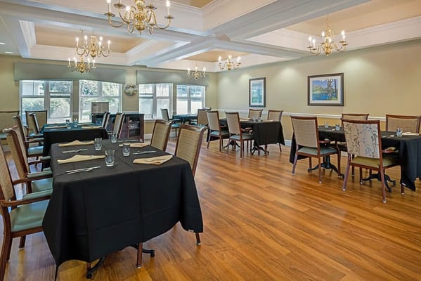 Dining room with neatly arranged tables and chairs