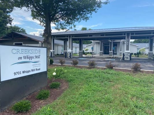 Exterior view of Creekside on Whipps Mill Road building