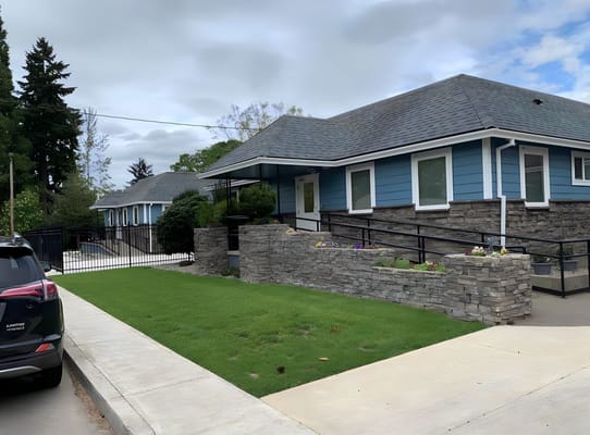 Exterior view of Iuditas Memory Care facility